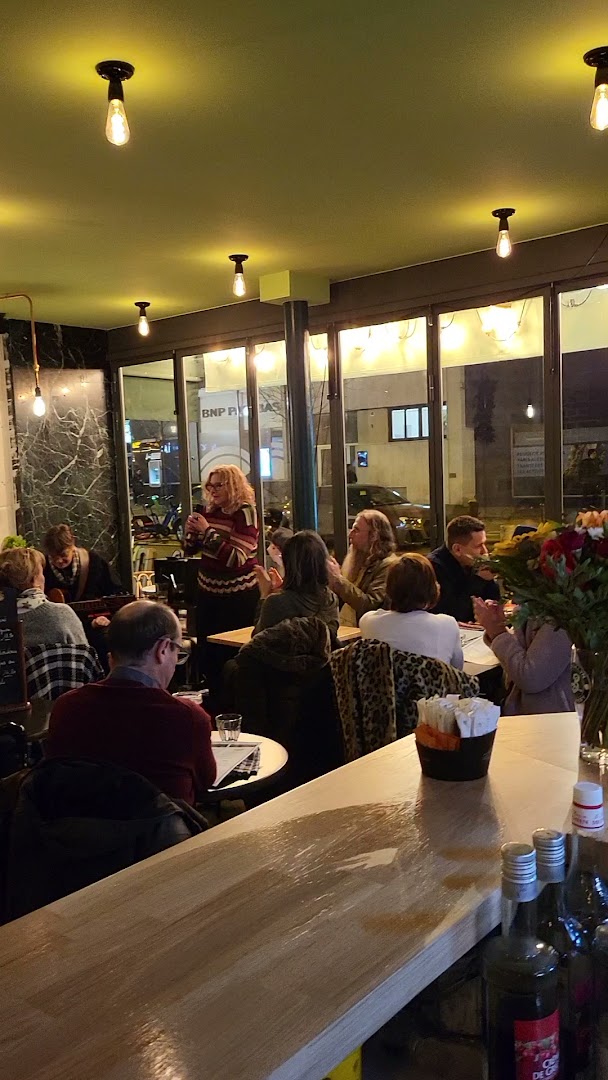 Caprice Café · Photos 22