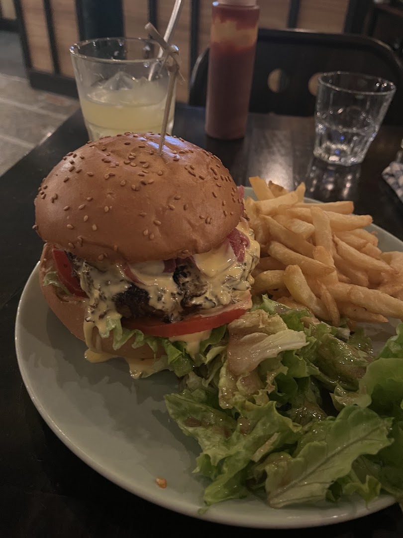 Caprice Café · Photos 12