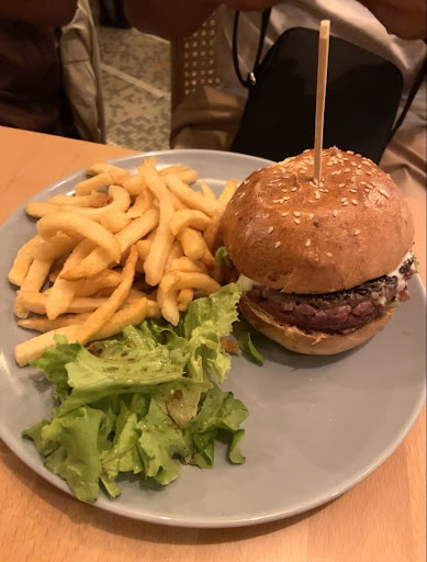 Caprice Café · Photos 31