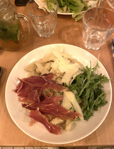 Caprice Café · Photos 30